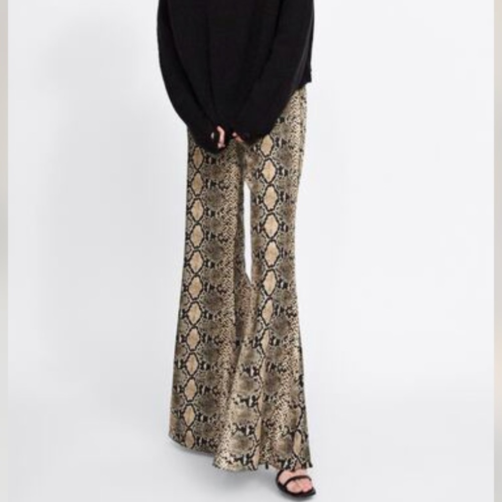 Zara leopard trousers